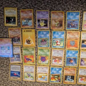 Assorted Pokemon cards